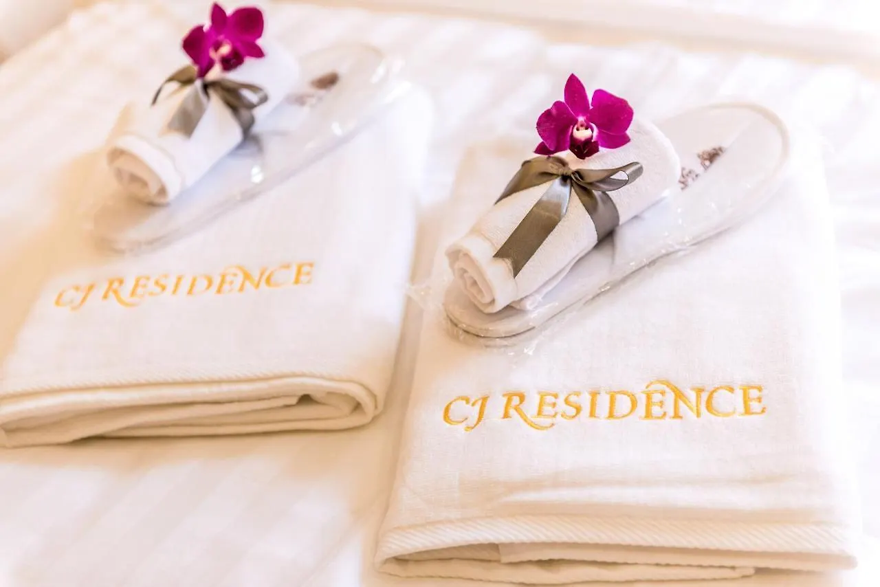 Cj Residence - Opposite Public Bank Centre Point Kota Kinabalu