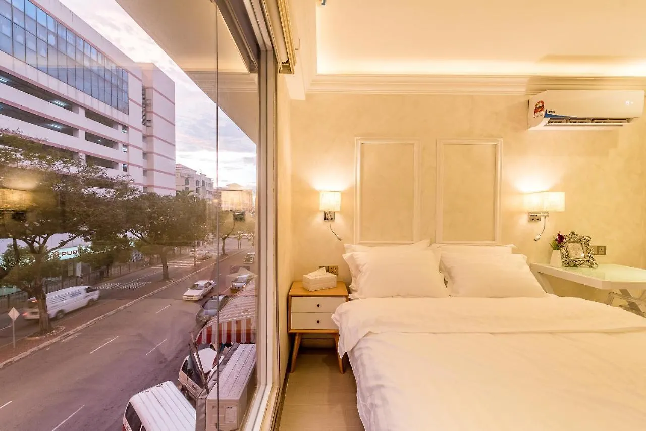 Cj Residence - Opposite Public Bank Centre Point Kota Kinabalu