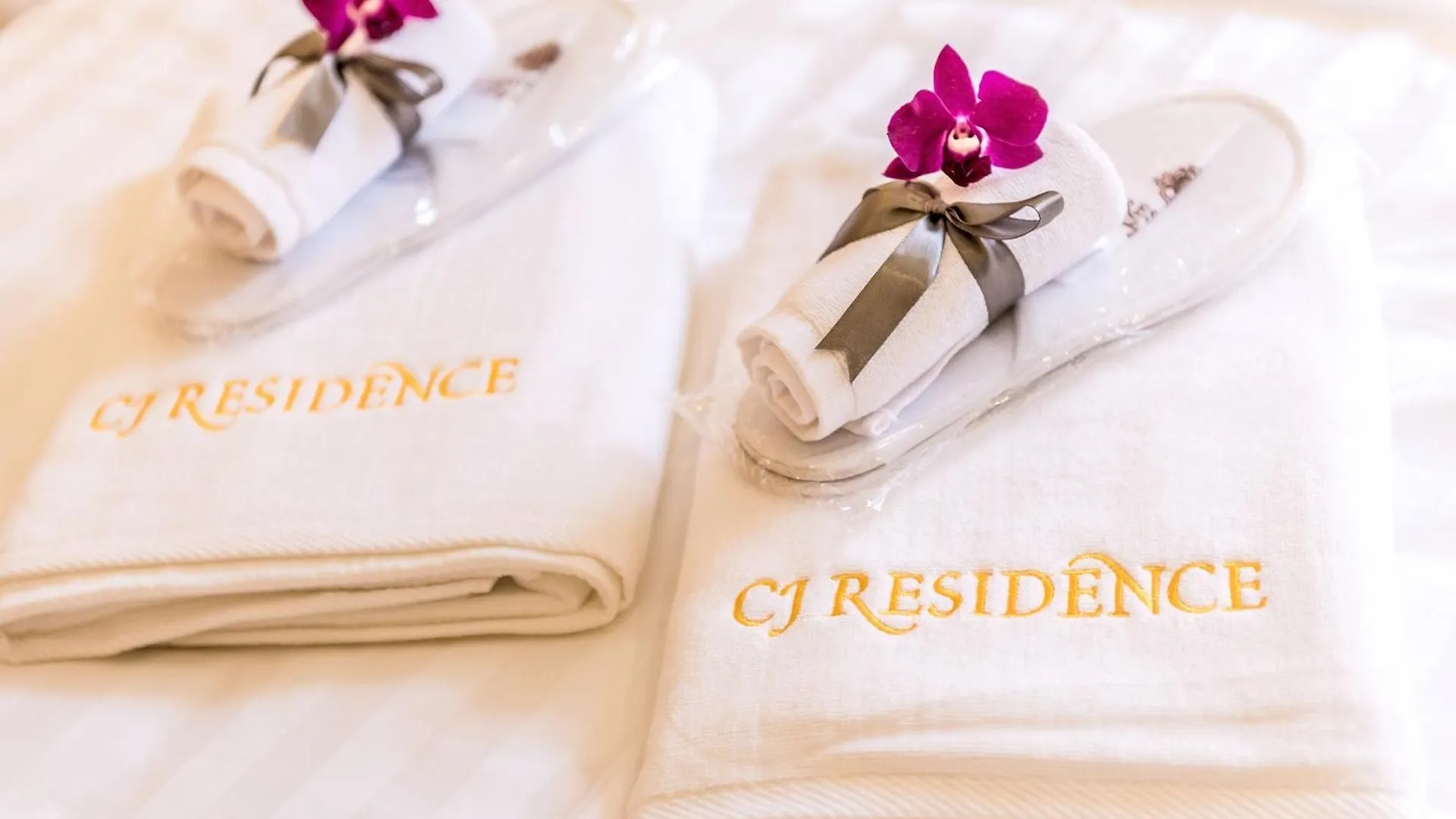 Cj Residence - Opposite Public Bank Centre Point Kota Kinabalu